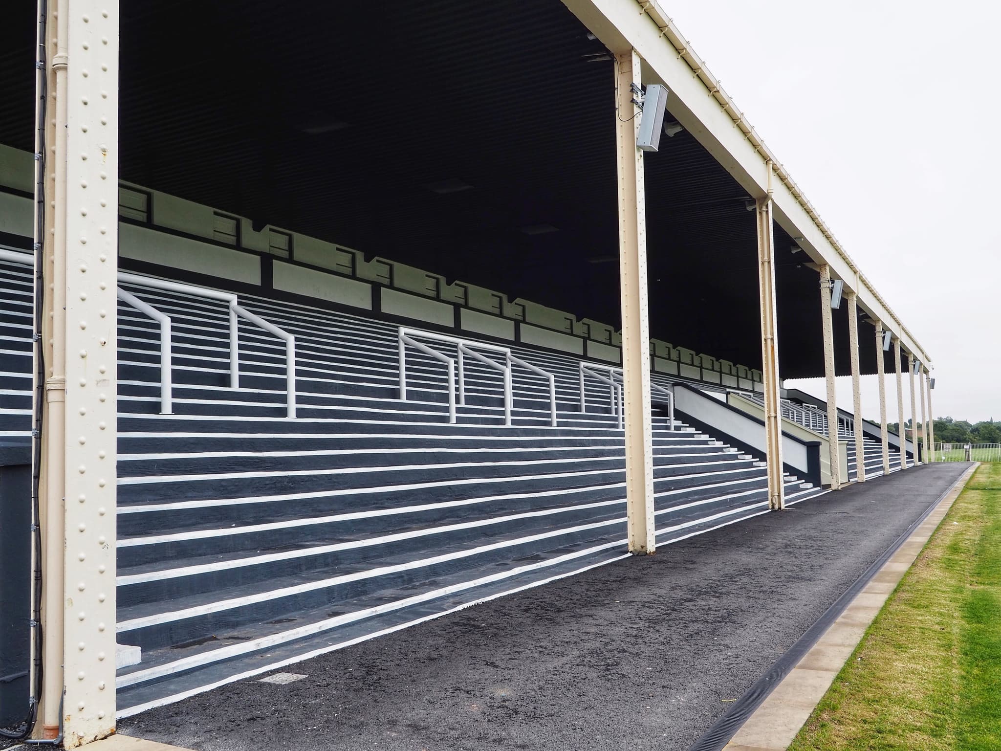 York Racecourse: Complete Guide